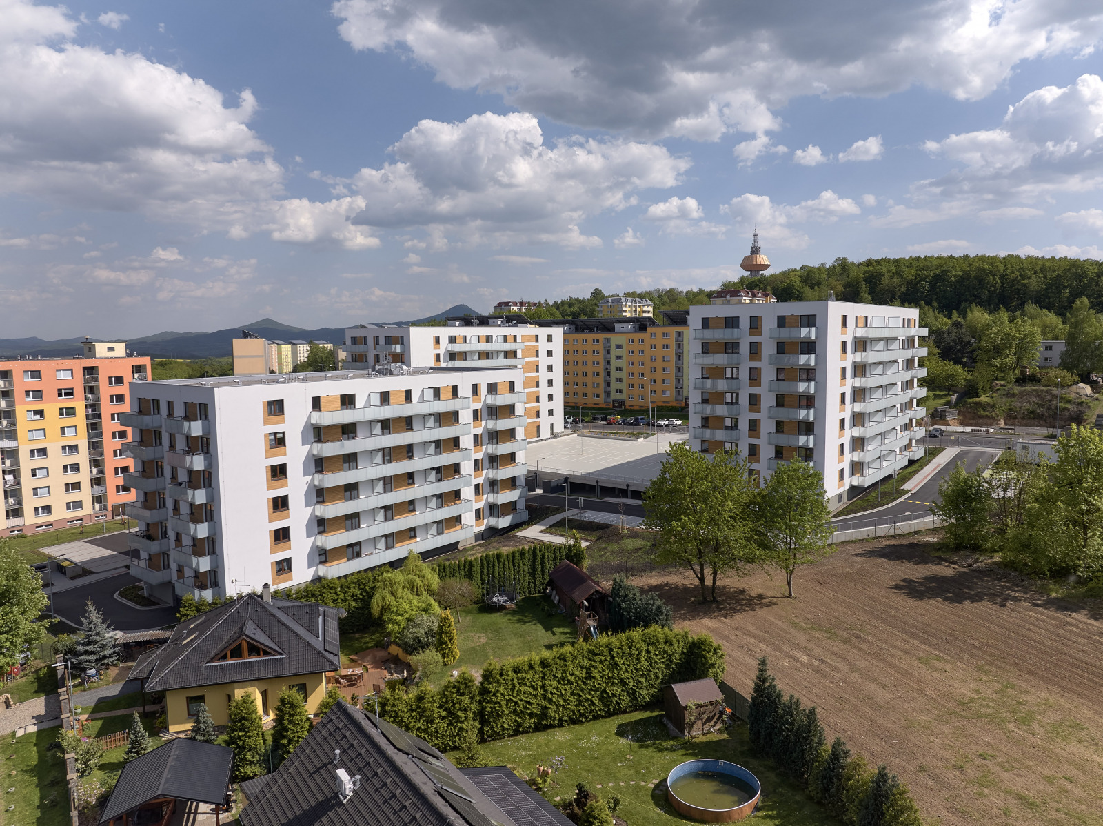 Byty Novoveská - květen 2025